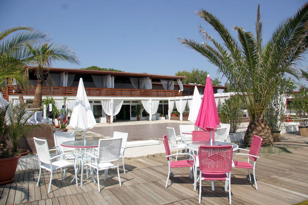 Beach Club Ippocampo Exterior photo