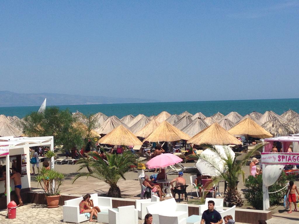 Beach Club Ippocampo Exterior photo